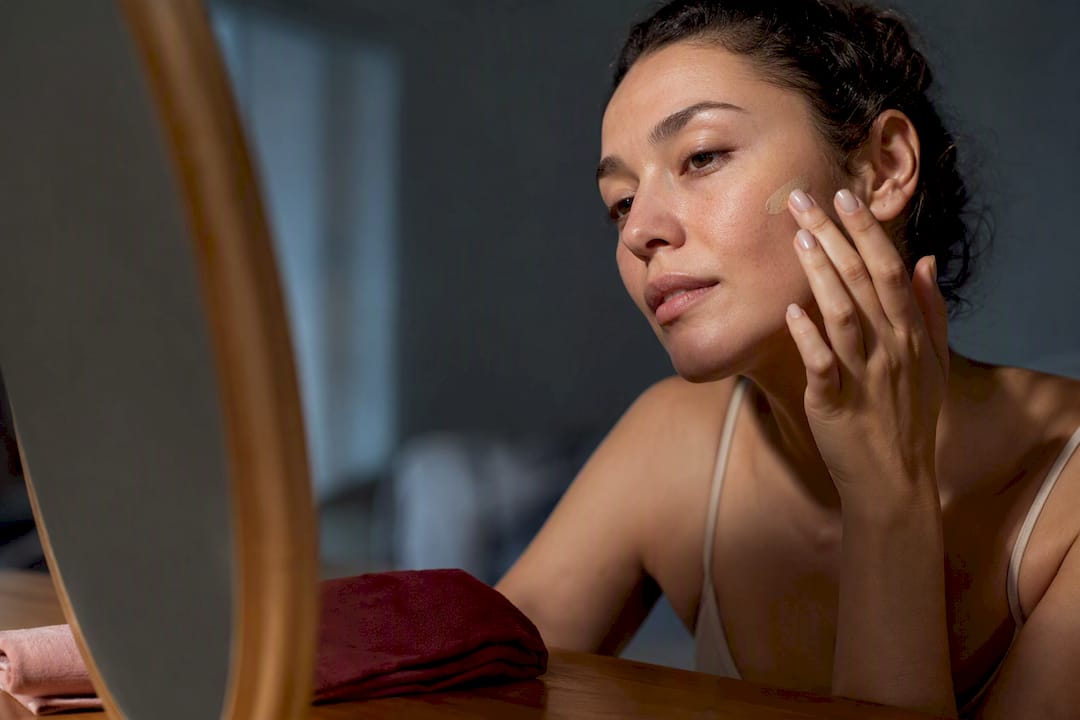 Natural Basic Makeup for Eczema Prone Skin Without Harsh Preservatives