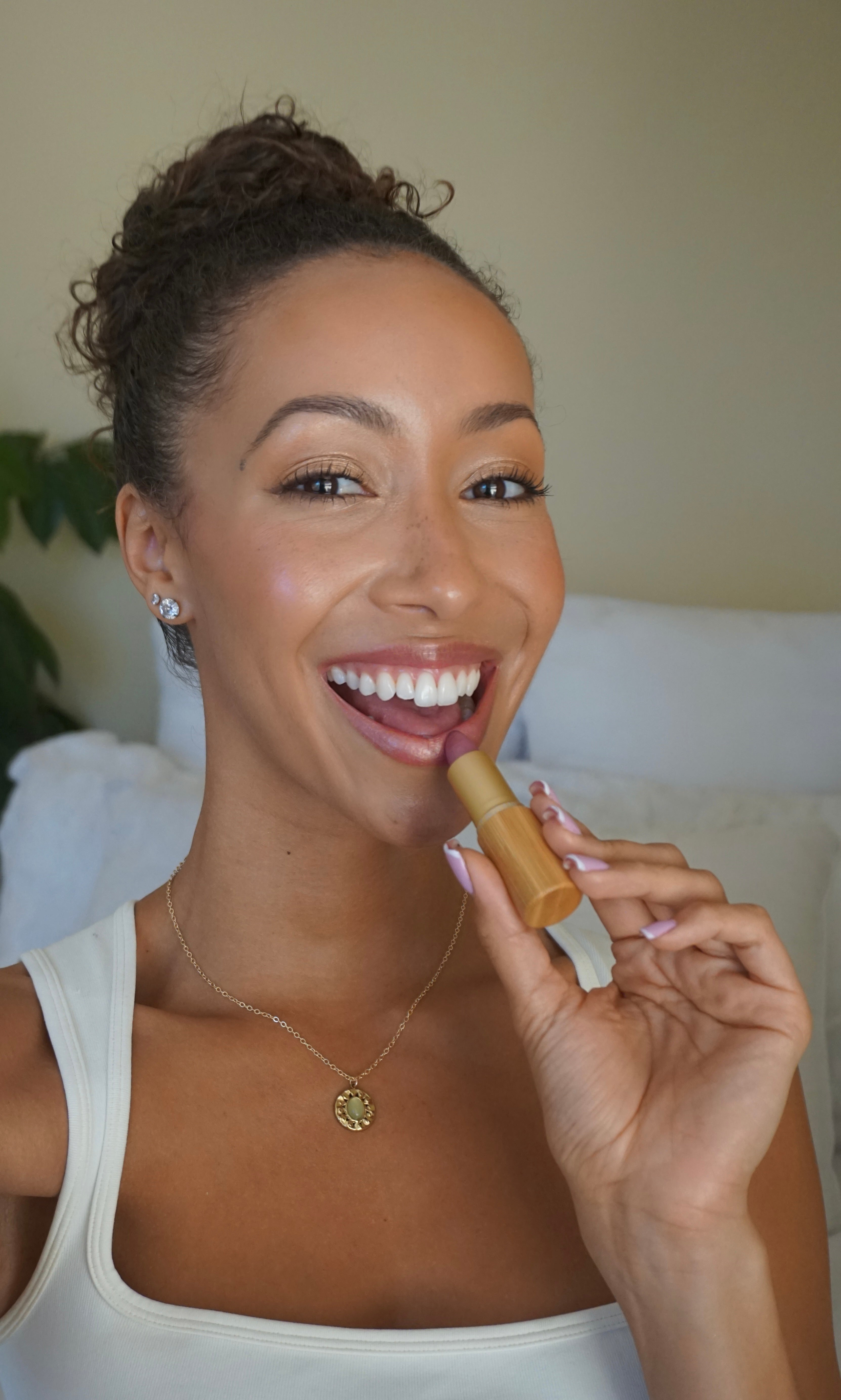Feminine energy coach natural beauty model nourishing cosmetics 